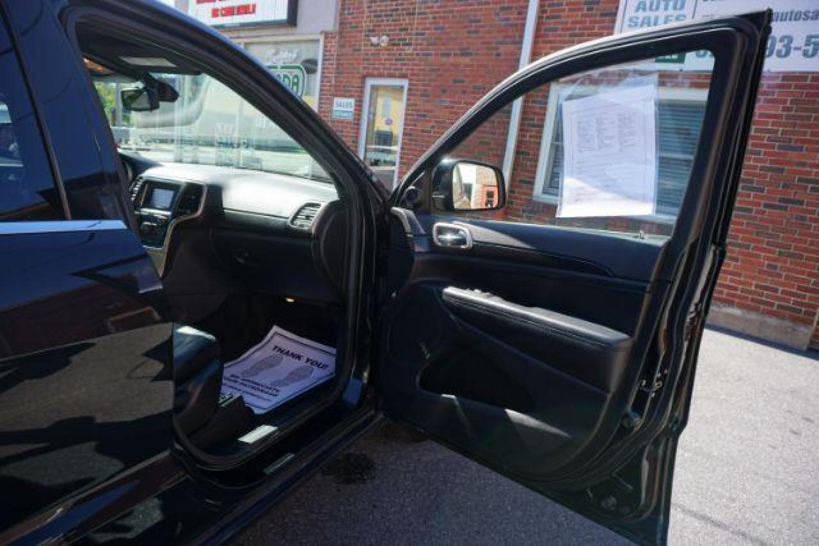 2014 Jeep Grand Cherokee Laredo 4WD (1C4RJFAG5EC) with an 3.6L V6 DOHC 24V engine, 5-Speed Automatic transmission, located at 312 Centre Ave, Schuylkill Haven, PA, 17972, (570) 593-5278, 40.638130, -76.177383 - Photo#79