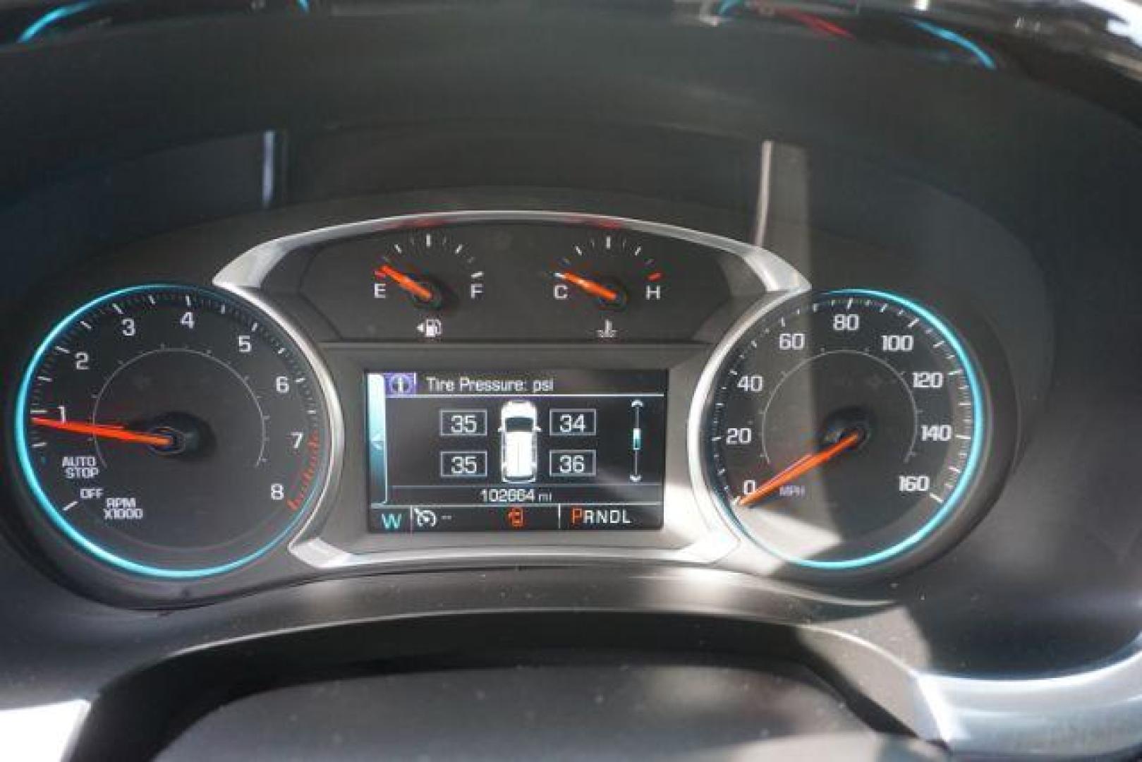 2019 Graphite Metallic /Dark Atmosphere/Medium Ash Gray Chevrolet Traverse 3LT (1GNEVHKW7KJ) with an 3.6L V-6 gasoline direct injection engine, located at 312 Centre Ave, Schuylkill Haven, PA, 17972, (570) 593-5278, 40.638130, -76.177383 - Photo#24