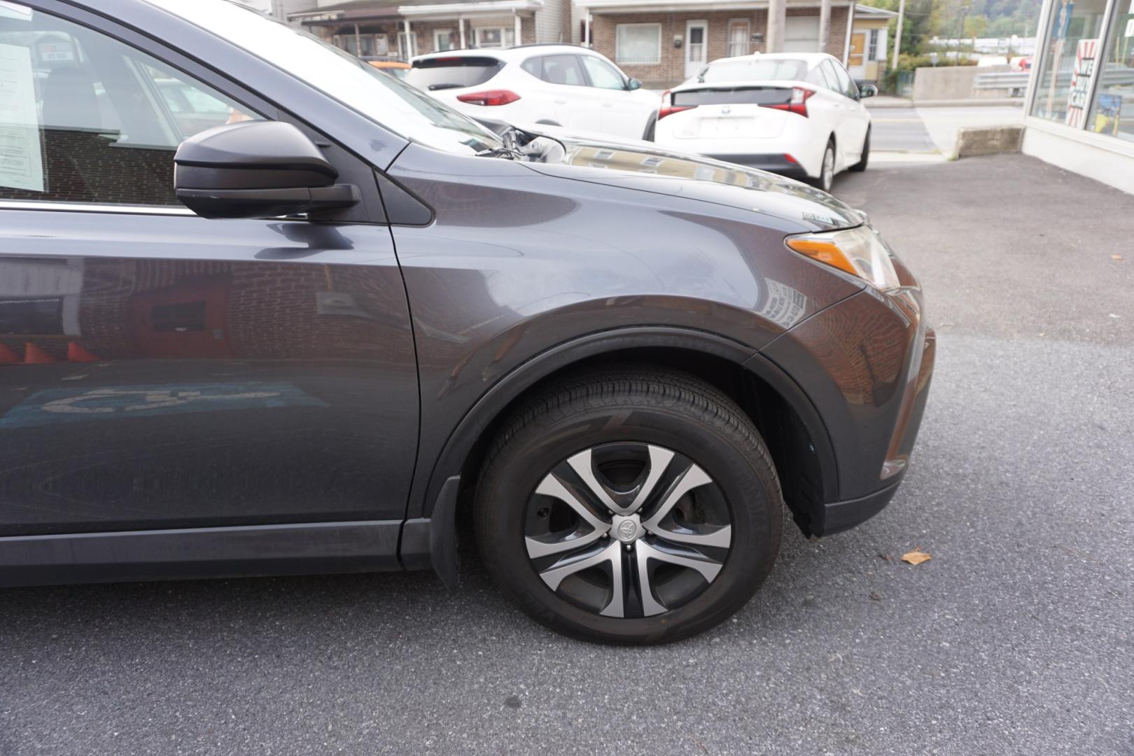 2017 MAGNETIC GRAY METALL TOYOTA RAV4 LE (JTMBFREV2HD) with an 2.5L I4 F DOHC 16V engine, AUTOMATIC transmission, located at 312 Centre Ave, Schuylkill Haven, PA, 17972, (570) 593-5278, 40.638130, -76.177383- Photo#12