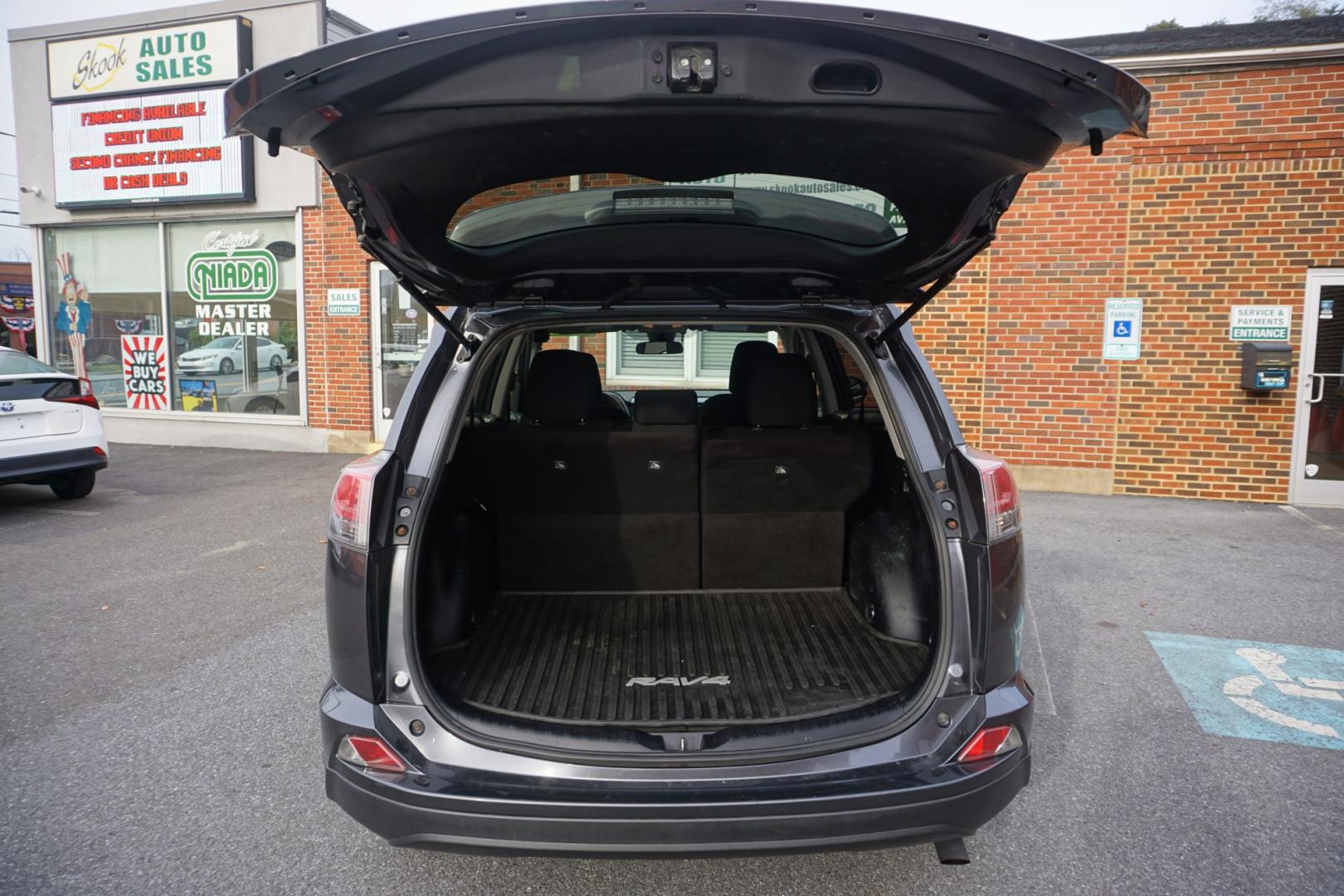 2017 MAGNETIC GRAY METALL TOYOTA RAV4 LE (JTMBFREV2HD) with an 2.5L I4 F DOHC 16V engine, AUTOMATIC transmission, located at 312 Centre Ave, Schuylkill Haven, PA, 17972, (570) 593-5278, 40.638130, -76.177383- Photo#30