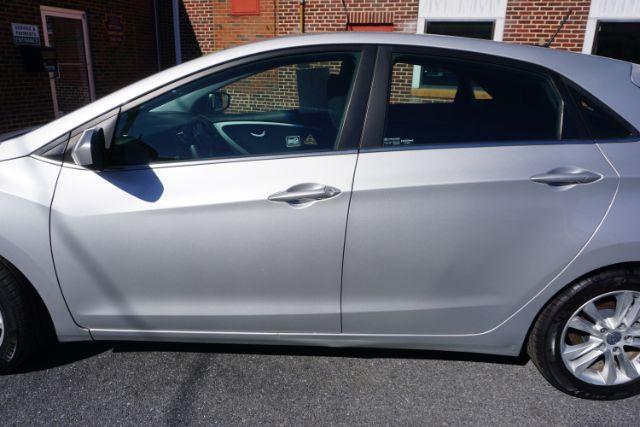 2014 Gray /2 tone gray Hyundai Elantra GT gt (KMHD35LH2EU) , located at 312 Centre Ave, Schuylkill Haven, PA, 17972, (570) 593-5278, 40.638130, -76.177383 - Photo#6