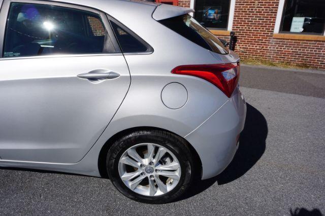 2014 Gray /2 tone gray Hyundai Elantra GT gt (KMHD35LH2EU) , located at 312 Centre Ave, Schuylkill Haven, PA, 17972, (570) 593-5278, 40.638130, -76.177383 - Photo#7