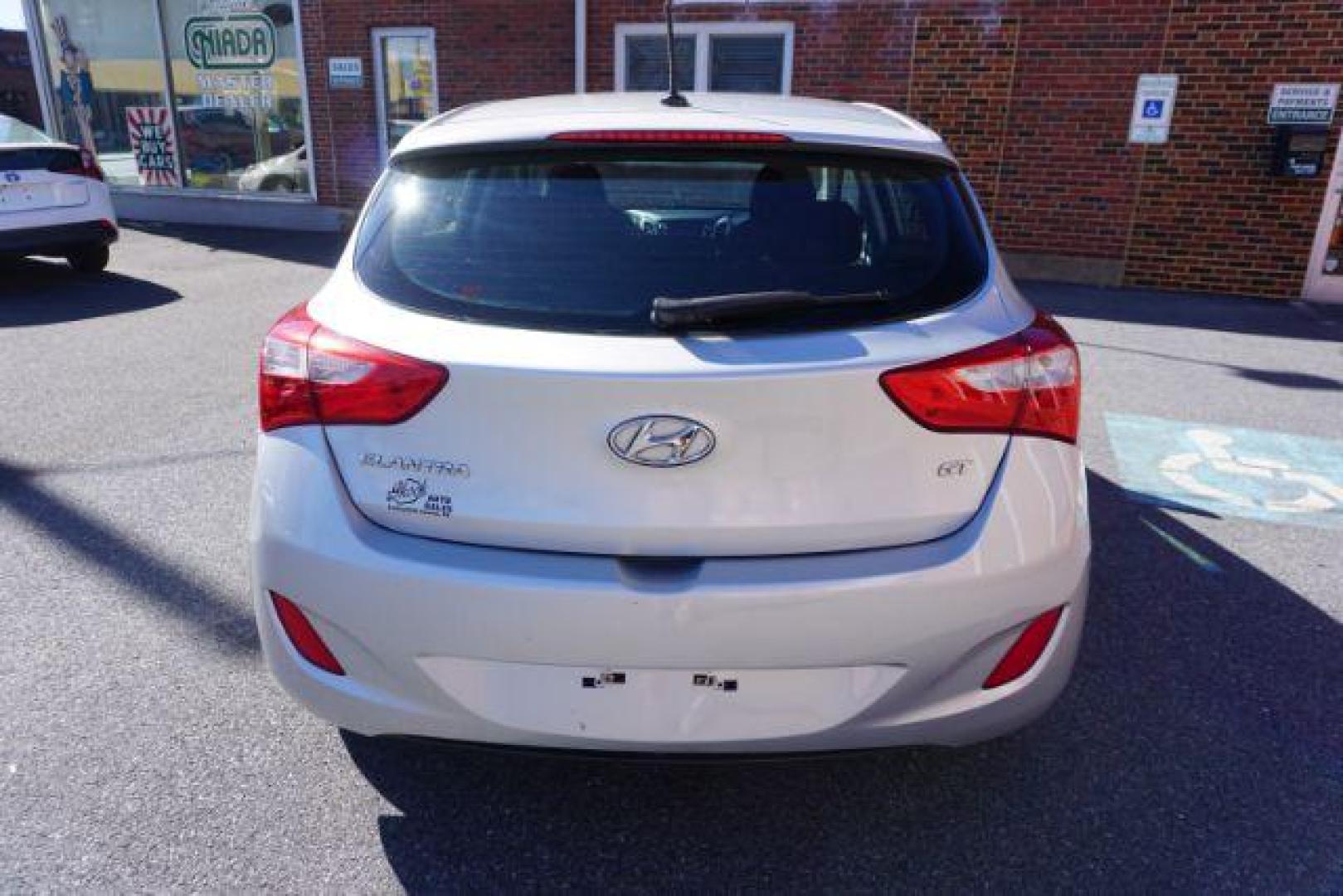 2014 Gray /2 tone gray Hyundai Elantra GT gt (KMHD35LH2EU) , located at 312 Centre Ave, Schuylkill Haven, PA, 17972, (570) 593-5278, 40.638130, -76.177383 - Photo#10