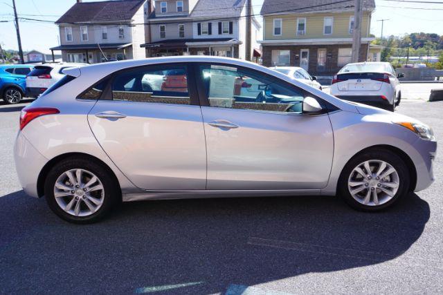 2014 Gray /2 tone gray Hyundai Elantra GT gt (KMHD35LH2EU) , located at 312 Centre Ave, Schuylkill Haven, PA, 17972, (570) 593-5278, 40.638130, -76.177383 - Photo#12