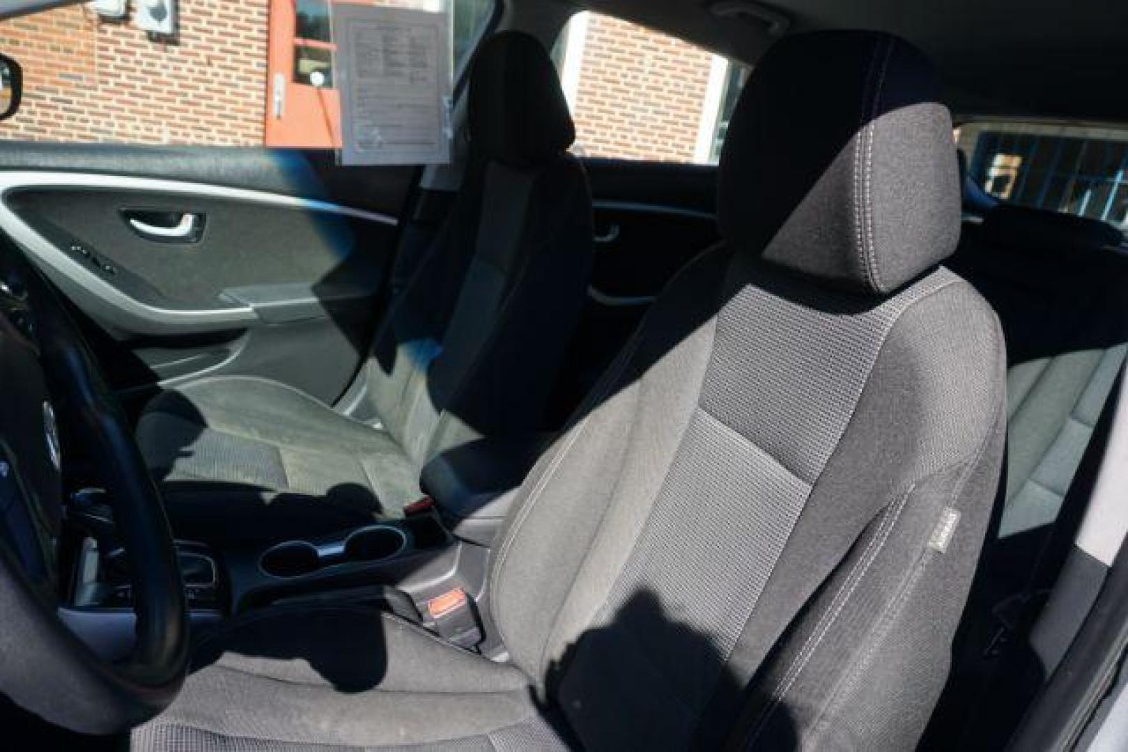 2014 Gray /2 tone gray Hyundai Elantra GT gt (KMHD35LH2EU) , located at 312 Centre Ave, Schuylkill Haven, PA, 17972, (570) 593-5278, 40.638130, -76.177383 - Photo#21