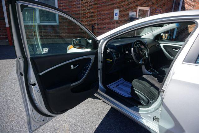 2014 Gray /2 tone gray Hyundai Elantra GT gt (KMHD35LH2EU) , located at 312 Centre Ave, Schuylkill Haven, PA, 17972, (570) 593-5278, 40.638130, -76.177383 - Photo#29