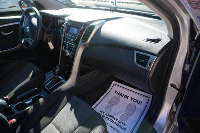 2014 Gray /2 tone gray Hyundai Elantra GT gt (KMHD35LH2EU) , located at 312 Centre Ave, Schuylkill Haven, PA, 17972, (570) 593-5278, 40.638130, -76.177383 - Photo#44