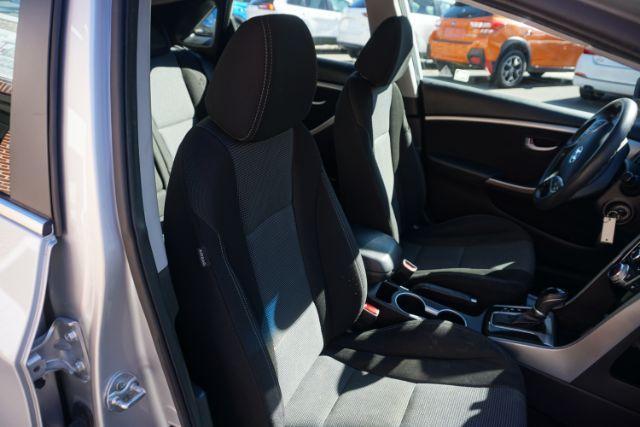 2014 Gray /2 tone gray Hyundai Elantra GT gt (KMHD35LH2EU) , located at 312 Centre Ave, Schuylkill Haven, PA, 17972, (570) 593-5278, 40.638130, -76.177383 - Photo#46