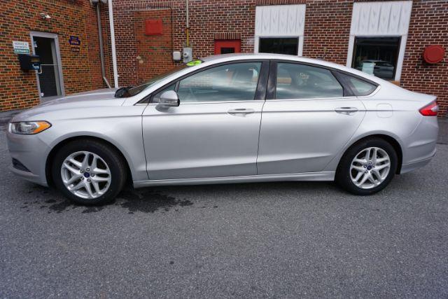 photo of 2014 Ford Fusion SE