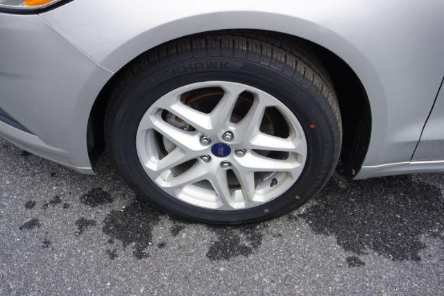 2014 Sterling Gray /Dune Ford Fusion SE (3FA6P0HD0ER) with an 1.5L L4 DOHC 16V engine, located at 312 Centre Ave, Schuylkill Haven, PA, 17972, (570) 593-5278, 40.638130, -76.177383 - Photo#5