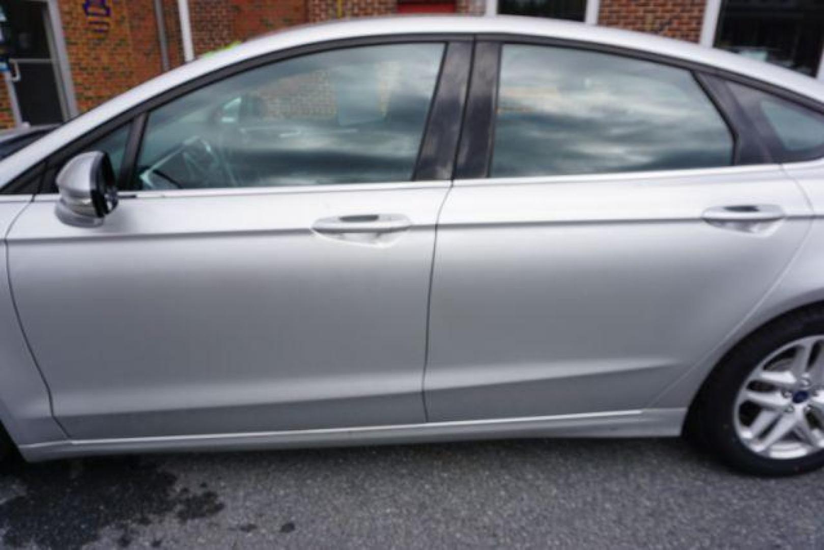 2014 Sterling Gray /Dune Ford Fusion SE (3FA6P0HD0ER) with an 1.5L L4 DOHC 16V engine, located at 312 Centre Ave, Schuylkill Haven, PA, 17972, (570) 593-5278, 40.638130, -76.177383 - Photo#6