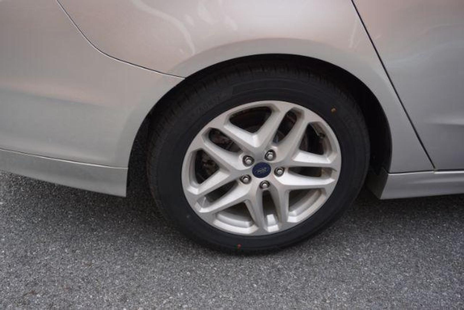 2014 Sterling Gray /Dune Ford Fusion SE (3FA6P0HD0ER) with an 1.5L L4 DOHC 16V engine, located at 312 Centre Ave, Schuylkill Haven, PA, 17972, (570) 593-5278, 40.638130, -76.177383 - Photo#14