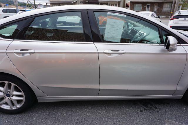 2014 Sterling Gray /Dune Ford Fusion SE (3FA6P0HD0ER) with an 1.5L L4 DOHC 16V engine, located at 312 Centre Ave, Schuylkill Haven, PA, 17972, (570) 593-5278, 40.638130, -76.177383 - Photo#15