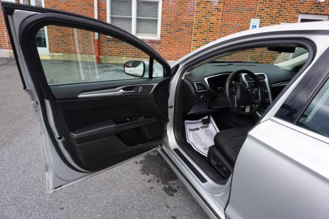 2014 Sterling Gray /Dune Ford Fusion SE (3FA6P0HD0ER) with an 1.5L L4 DOHC 16V engine, located at 312 Centre Ave, Schuylkill Haven, PA, 17972, (570) 593-5278, 40.638130, -76.177383 - Photo#27