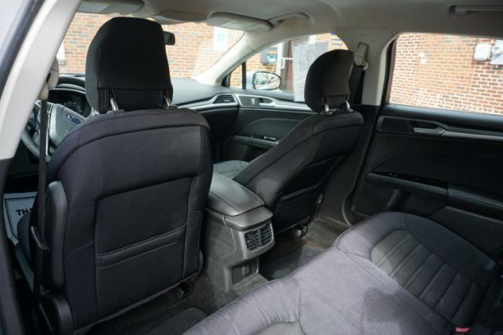 2014 Sterling Gray /Dune Ford Fusion SE (3FA6P0HD0ER) with an 1.5L L4 DOHC 16V engine, located at 312 Centre Ave, Schuylkill Haven, PA, 17972, (570) 593-5278, 40.638130, -76.177383 - Photo#32