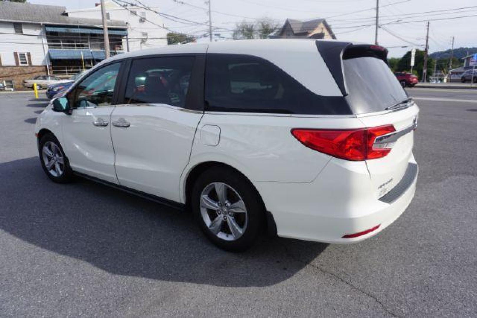 2019 White Diamond Pearl /Beige Honda Odyssey EX (5FNRL6H53KB) with an 3.5L V-6 gasoline direct injection engine, located at 312 Centre Ave, Schuylkill Haven, PA, 17972, (570) 593-5278, 40.638130, -76.177383 - Photo#3