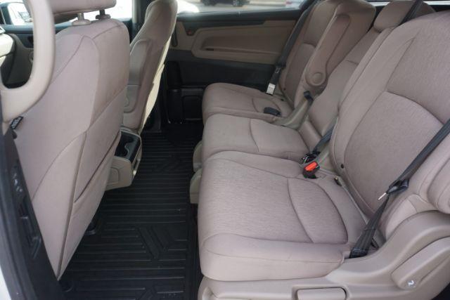 2019 White Diamond Pearl /Beige Honda Odyssey EX (5FNRL6H53KB) with an 3.5L V-6 gasoline direct injection engine, located at 312 Centre Ave, Schuylkill Haven, PA, 17972, (570) 593-5278, 40.638130, -76.177383 - Photo#44