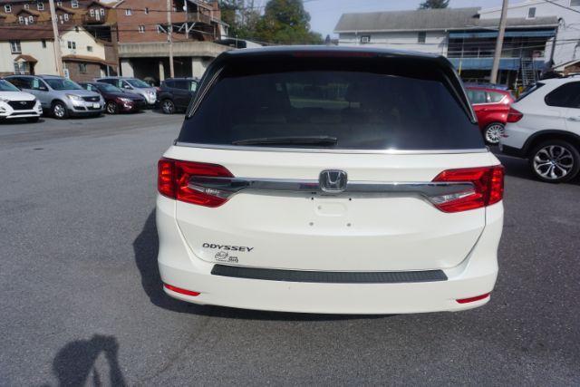 2019 White Diamond Pearl /Beige Honda Odyssey EX (5FNRL6H53KB) with an 3.5L V-6 gasoline direct injection engine, located at 312 Centre Ave, Schuylkill Haven, PA, 17972, (570) 593-5278, 40.638130, -76.177383 - Photo#79