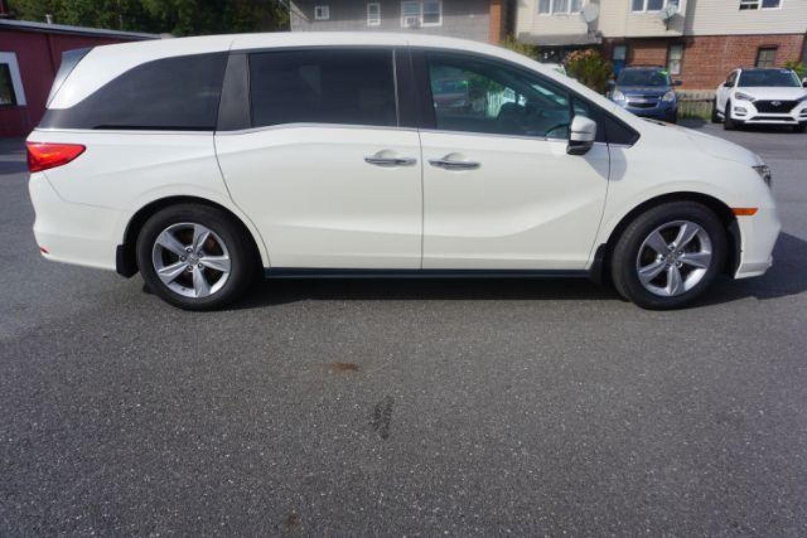 2019 White Diamond Pearl /Beige Honda Odyssey EX (5FNRL6H53KB) with an 3.5L V-6 gasoline direct injection engine, located at 312 Centre Ave, Schuylkill Haven, PA, 17972, (570) 593-5278, 40.638130, -76.177383 - Photo#86