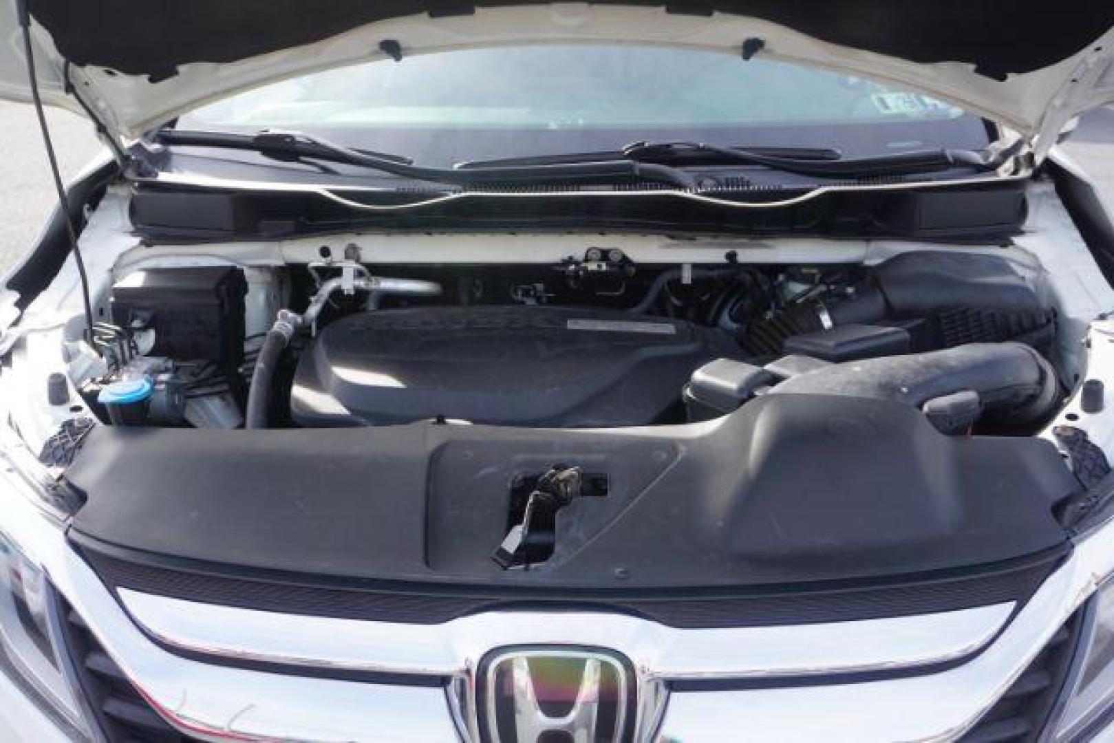 2019 White Diamond Pearl /Beige Honda Odyssey EX (5FNRL6H53KB) with an 3.5L V-6 gasoline direct injection engine, located at 312 Centre Ave, Schuylkill Haven, PA, 17972, (570) 593-5278, 40.638130, -76.177383 - Photo#114
