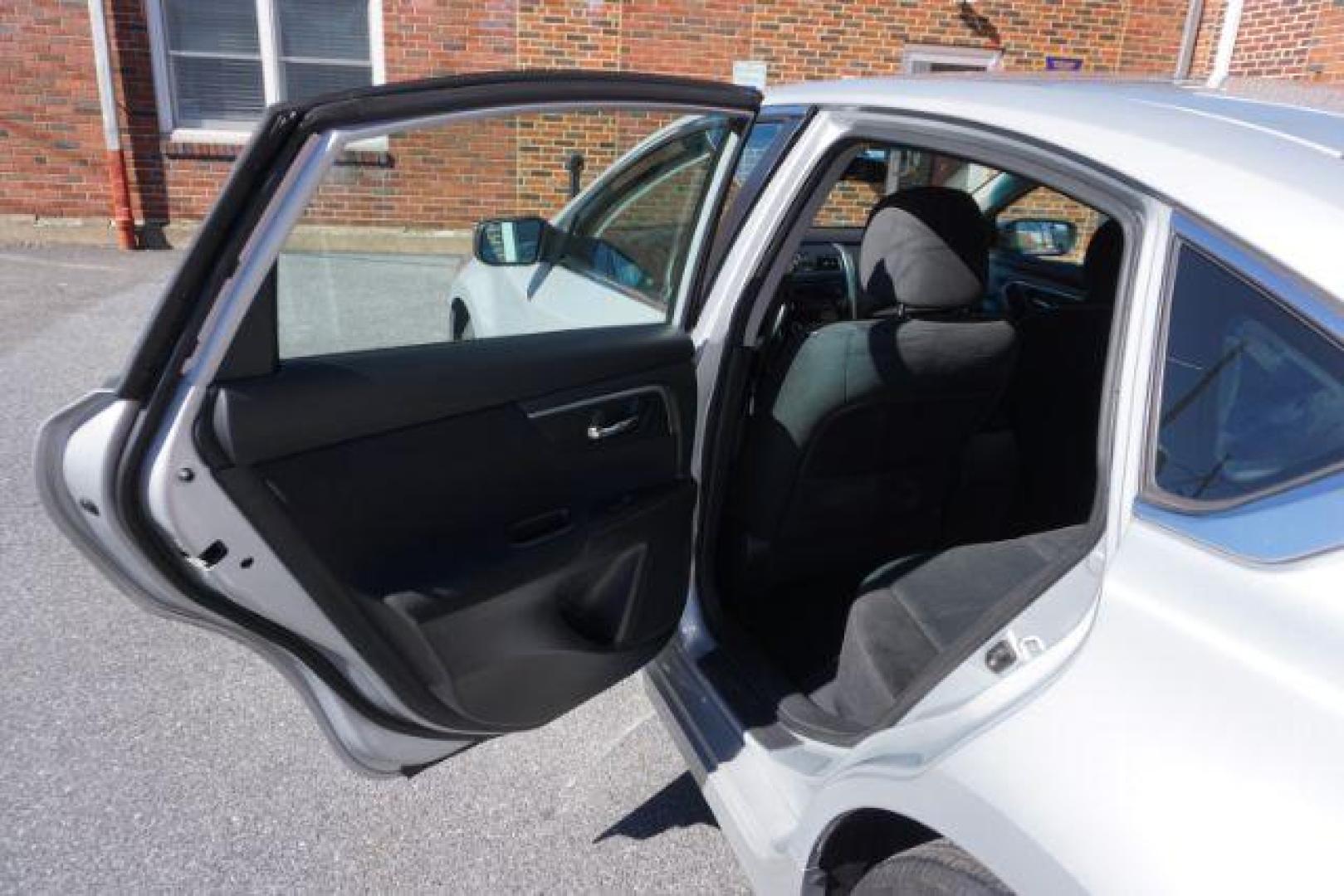 2015 Brilliant Silver /Charcoal Nissan Altima 2.5 S (1N4AL3AP6FN) with an 2.5L I-4 DOHC engine, located at 312 Centre Ave, Schuylkill Haven, PA, 17972, (570) 593-5278, 40.638130, -76.177383 - Photo#32