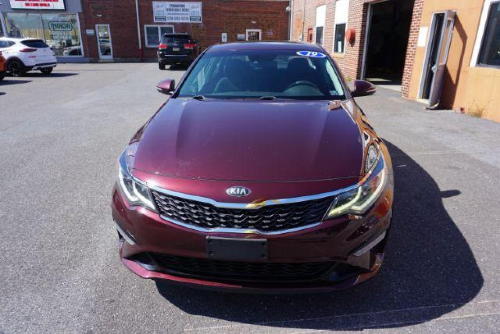2019 Sangria /Black Kia Optima LX (5XXGT4L39KG) with an Theta II 2.4L I-4 gasoline direct injection engine, located at 312 Centre Ave, Schuylkill Haven, PA, 17972, (570) 593-5278, 40.638130, -76.177383 - Photo#1