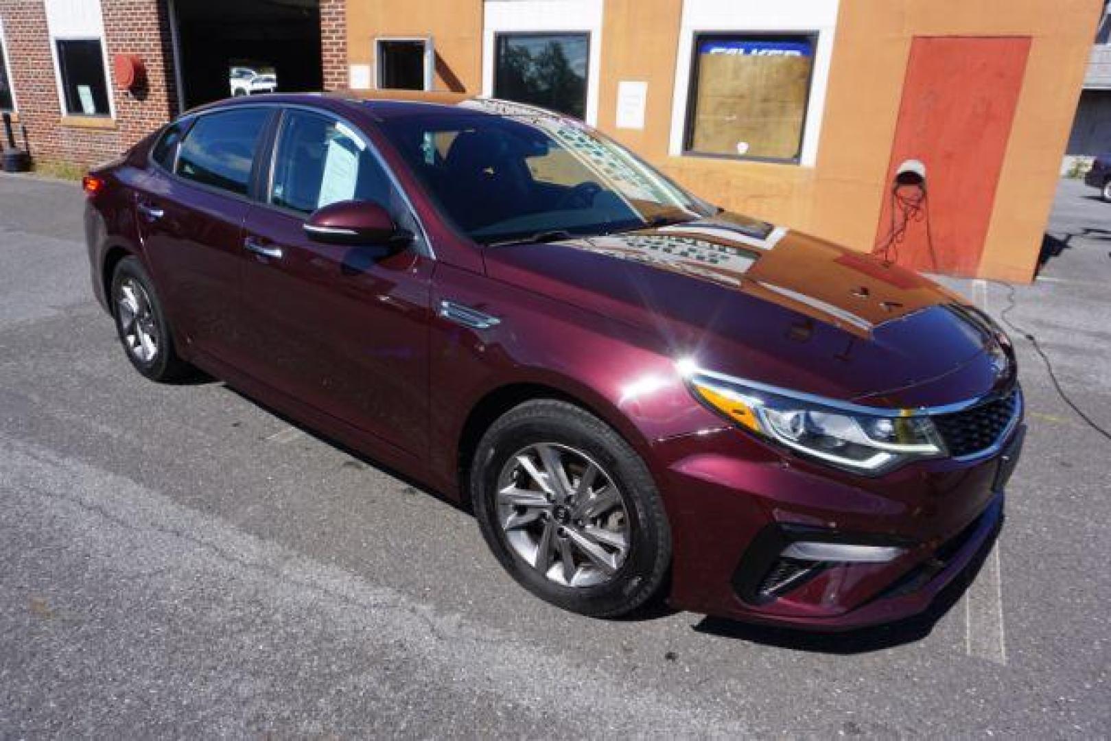 2019 Sangria /Black Kia Optima LX (5XXGT4L39KG) with an Theta II 2.4L I-4 gasoline direct injection engine, located at 312 Centre Ave, Schuylkill Haven, PA, 17972, (570) 593-5278, 40.638130, -76.177383 - Photo#10