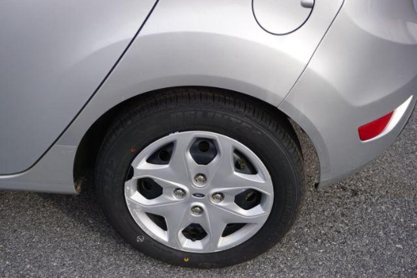 2013 Ingot Silver Metalli Ford Fiesta S Hatchback (3FADP4TJ8DM) with an 1.6L L4 DOHC 16V engine, 6-Speed Automatic transmission, located at 312 Centre Ave, Schuylkill Haven, PA, 17972, (570) 593-5278, 40.638130, -76.177383 - Photo#8