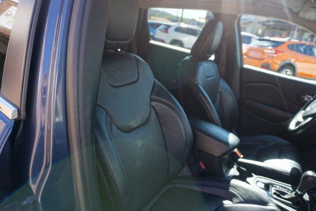 2020 /Black Jeep Cherokee Limited 4X4 (1C4PJMDX9LD) , located at 312 Centre Ave, Schuylkill Haven, PA, 17972, (570) 593-5278, 40.638130, -76.177383 - Photo#43