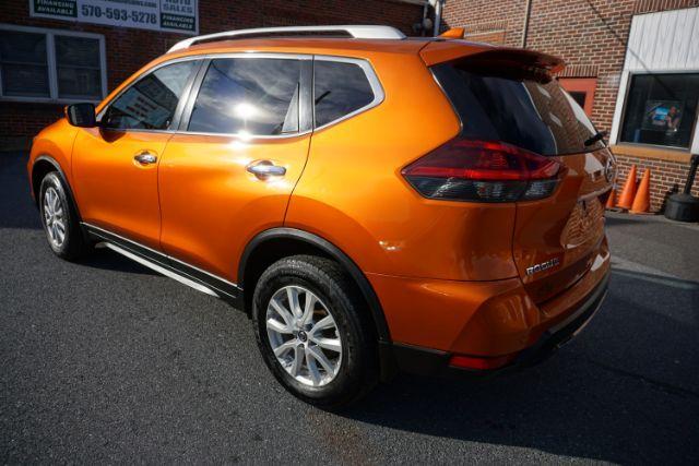 2019 Monarch Orange Metallic /Charcoal Nissan Rogue SV (JN8AT2MV3KW) with an 2.5L I-4 DOHC engine, located at 312 Centre Ave, Schuylkill Haven, PA, 17972, (570) 593-5278, 40.638130, -76.177383 - Photo#8