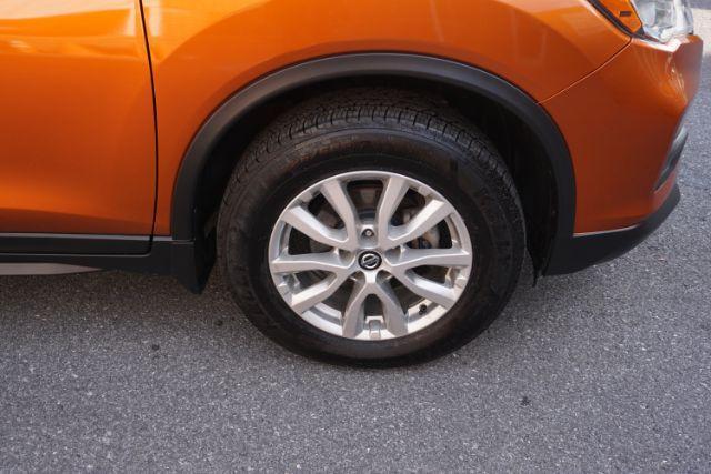 2019 Monarch Orange Metallic /Charcoal Nissan Rogue SV (JN8AT2MV3KW) with an 2.5L I-4 DOHC engine, located at 312 Centre Ave, Schuylkill Haven, PA, 17972, (570) 593-5278, 40.638130, -76.177383 - Photo#16