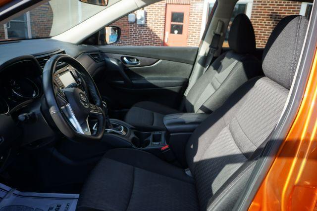 2019 Monarch Orange Metallic /Charcoal Nissan Rogue SV (JN8AT2MV3KW) with an 2.5L I-4 DOHC engine, located at 312 Centre Ave, Schuylkill Haven, PA, 17972, (570) 593-5278, 40.638130, -76.177383 - Photo#23