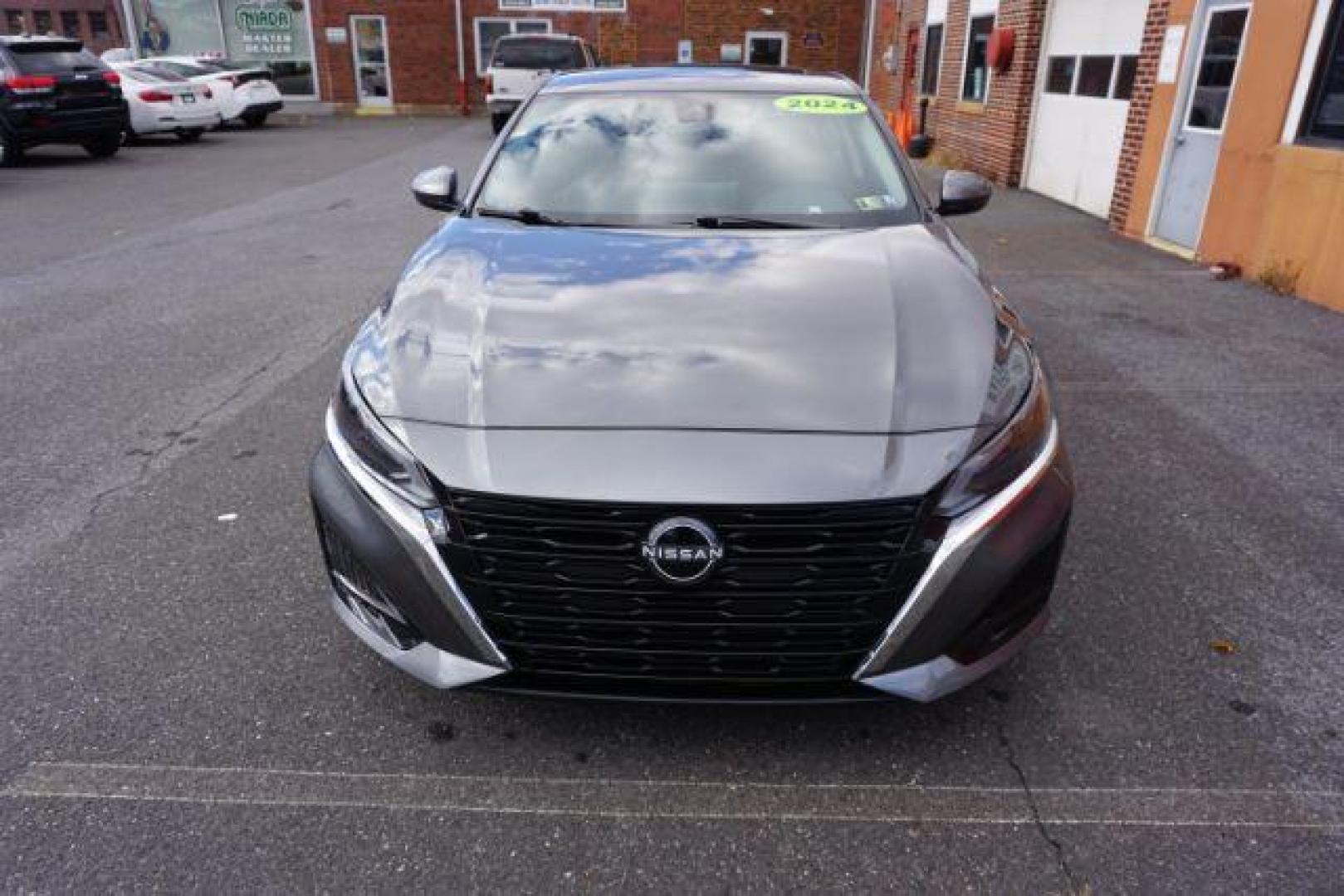 2024 Gun Metallic /Hai Gray Nissan Altima SV FWD (1N4BL4DV9RN) with an 2.5L I-4 gasoline direct injection engine, located at 312 Centre Ave, Schuylkill Haven, PA, 17972, (570) 593-5278, 40.638130, -76.177383 - Photo#1