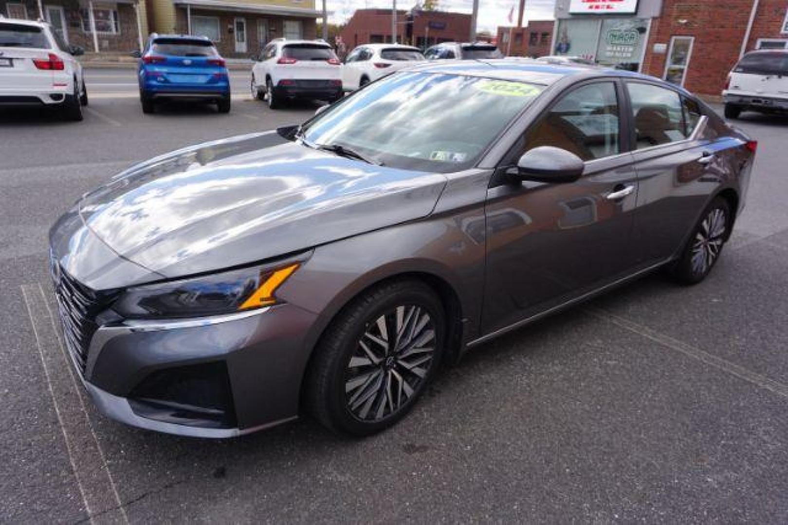 2024 Gun Metallic /Hai Gray Nissan Altima SV FWD (1N4BL4DV9RN) with an 2.5L I-4 gasoline direct injection engine, located at 312 Centre Ave, Schuylkill Haven, PA, 17972, (570) 593-5278, 40.638130, -76.177383 - Photo#2