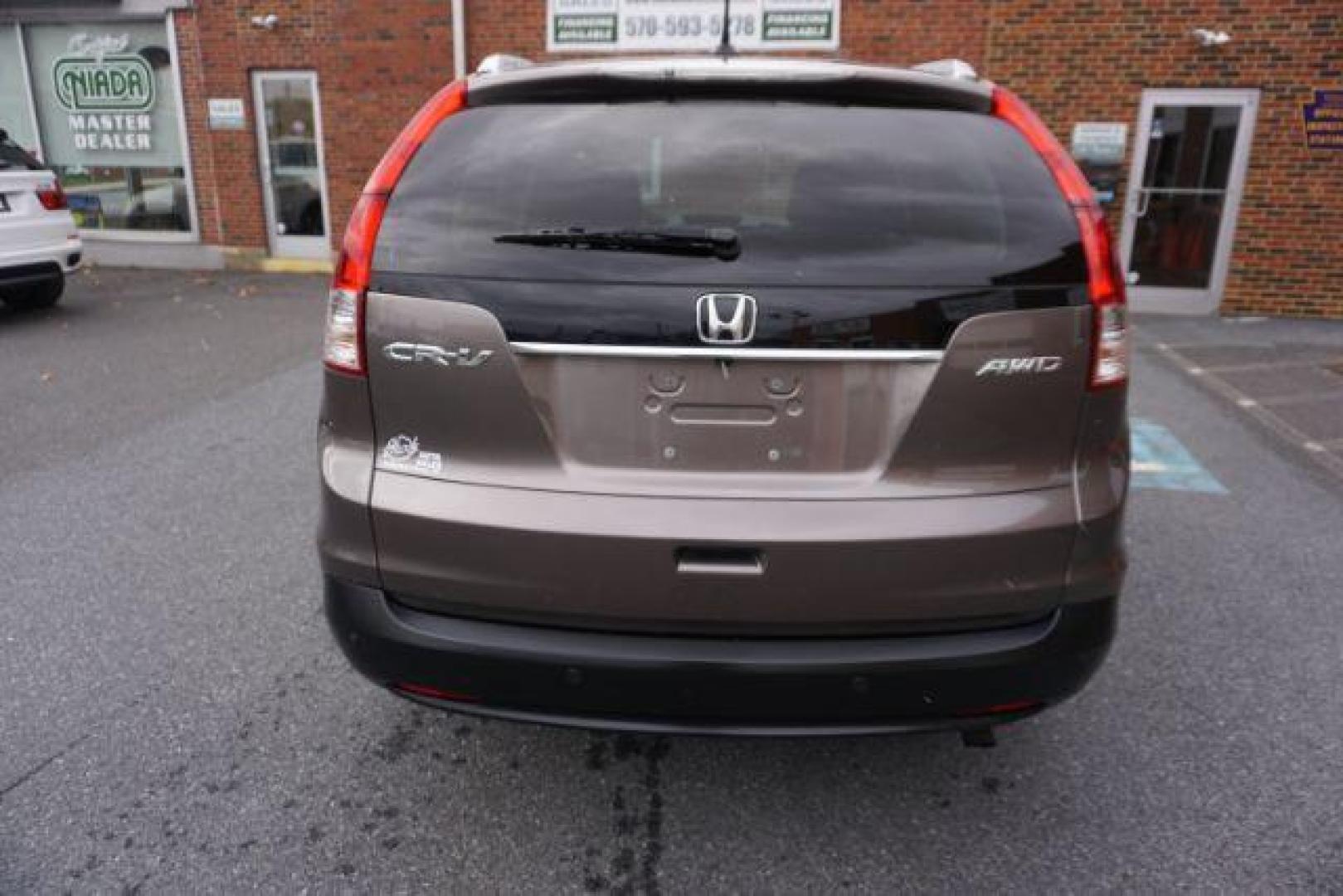 2012 Urban Titanium Metallic /Gray Honda CR-V EX-L (5J6RM4H76CL) with an 2.4L I-4 DOHC engine, located at 312 Centre Ave, Schuylkill Haven, PA, 17972, (570) 593-5278, 40.638130, -76.177383 - Photo#11