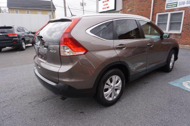 2012 Urban Titanium Metallic /Gray Honda CR-V EX-L (5J6RM4H76CL) with an 2.4L I-4 DOHC engine, located at 312 Centre Ave, Schuylkill Haven, PA, 17972, (570) 593-5278, 40.638130, -76.177383 - Photo#13