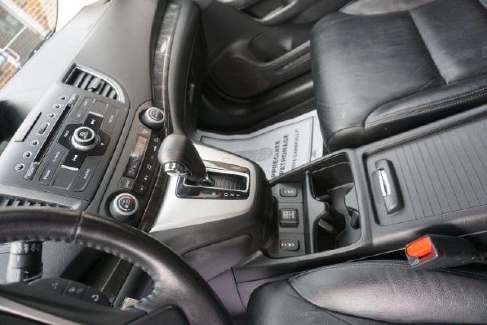 2012 Urban Titanium Metallic /Gray Honda CR-V EX-L (5J6RM4H76CL) with an 2.4L I-4 DOHC engine, located at 312 Centre Ave, Schuylkill Haven, PA, 17972, (570) 593-5278, 40.638130, -76.177383 - Photo#25