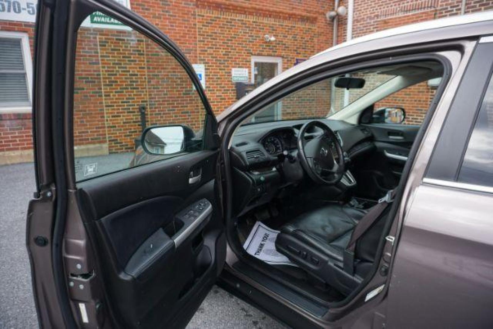 2012 Urban Titanium Metallic /Gray Honda CR-V EX-L (5J6RM4H76CL) with an 2.4L I-4 DOHC engine, located at 312 Centre Ave, Schuylkill Haven, PA, 17972, (570) 593-5278, 40.638130, -76.177383 - Photo#28