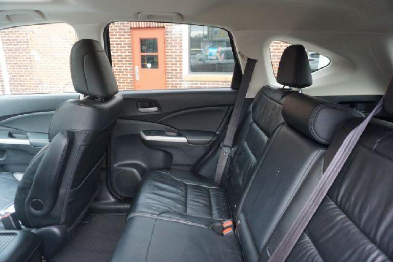 2012 Urban Titanium Metallic /Gray Honda CR-V EX-L (5J6RM4H76CL) with an 2.4L I-4 DOHC engine, located at 312 Centre Ave, Schuylkill Haven, PA, 17972, (570) 593-5278, 40.638130, -76.177383 - Photo#33