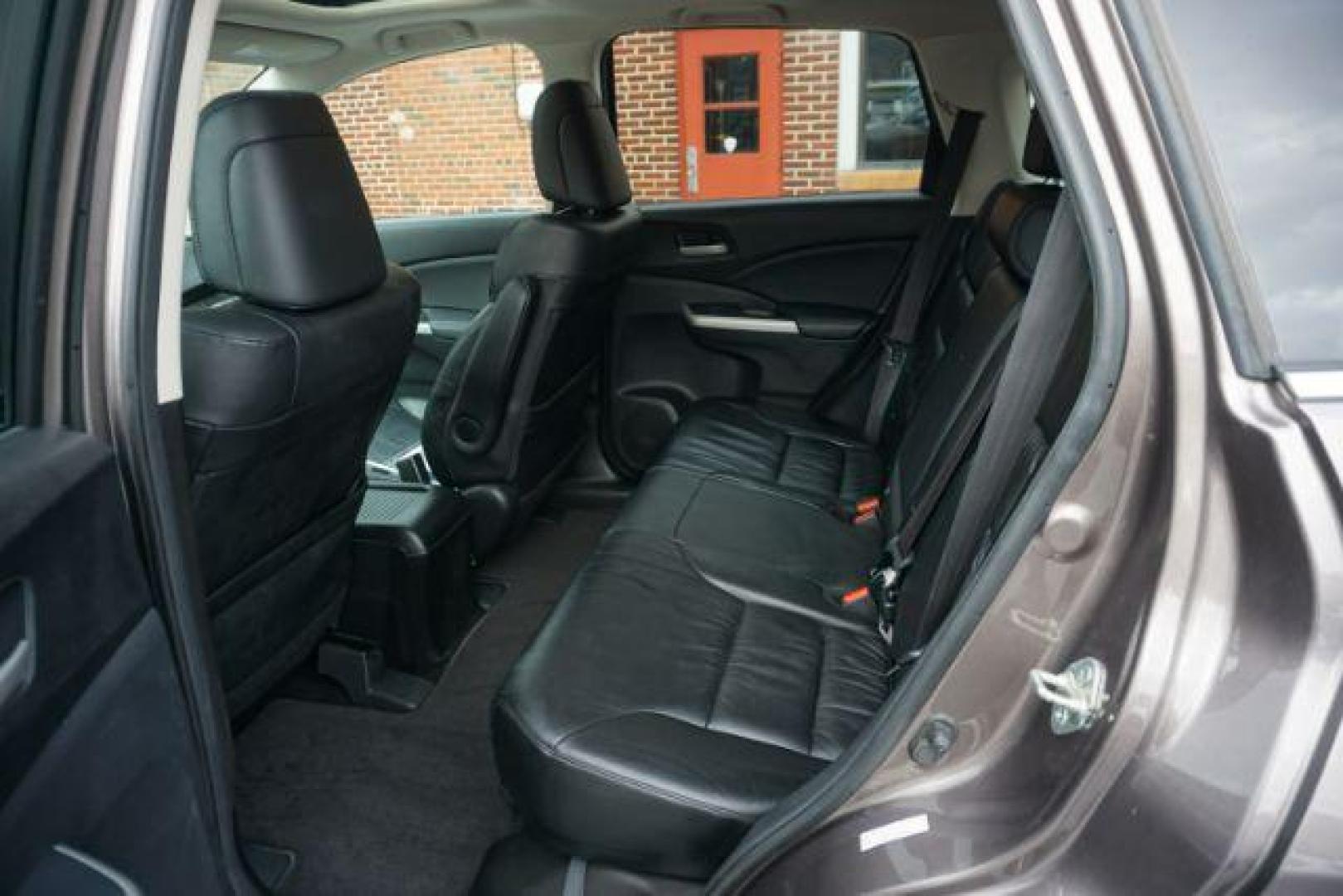 2012 Urban Titanium Metallic /Gray Honda CR-V EX-L (5J6RM4H76CL) with an 2.4L I-4 DOHC engine, located at 312 Centre Ave, Schuylkill Haven, PA, 17972, (570) 593-5278, 40.638130, -76.177383 - Photo#36