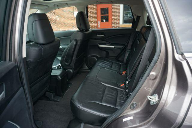 2012 Urban Titanium Metallic /Gray Honda CR-V EX-L (5J6RM4H76CL) with an 2.4L I-4 DOHC engine, located at 312 Centre Ave, Schuylkill Haven, PA, 17972, (570) 593-5278, 40.638130, -76.177383 - Photo#36