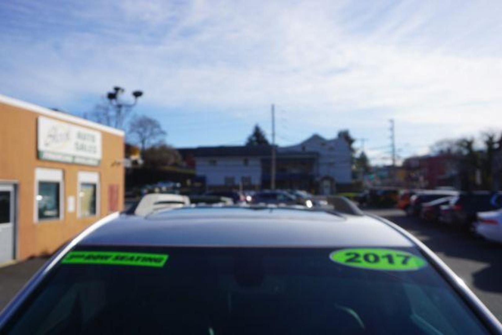 2017 Sparkling Silver Metallic /Cocoa/Light Ash Gray GMC Acadia SLT-1 (1GKKNMLS2HZ) , located at 312 Centre Ave, Schuylkill Haven, PA, 17972, (570) 593-5278, 40.638130, -76.177383 - Photo#2