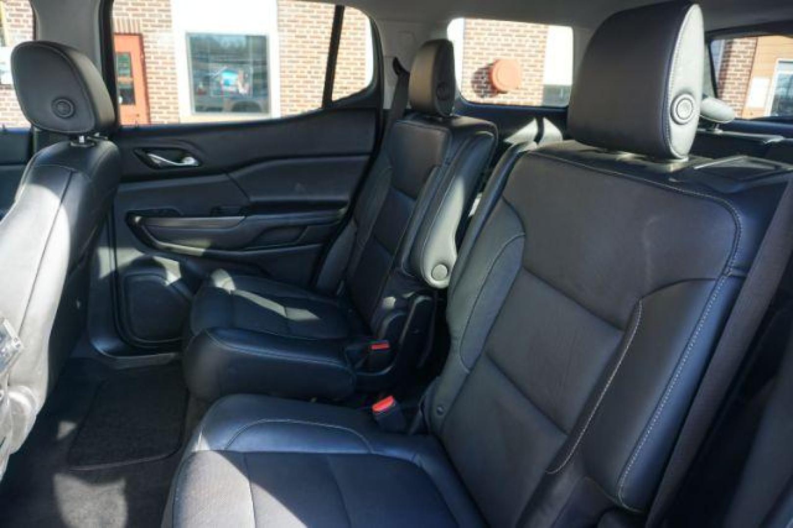 2017 Sparkling Silver Metallic /Cocoa/Light Ash Gray GMC Acadia SLT-1 (1GKKNMLS2HZ) , located at 312 Centre Ave, Schuylkill Haven, PA, 17972, (570) 593-5278, 40.638130, -76.177383 - Photo#35