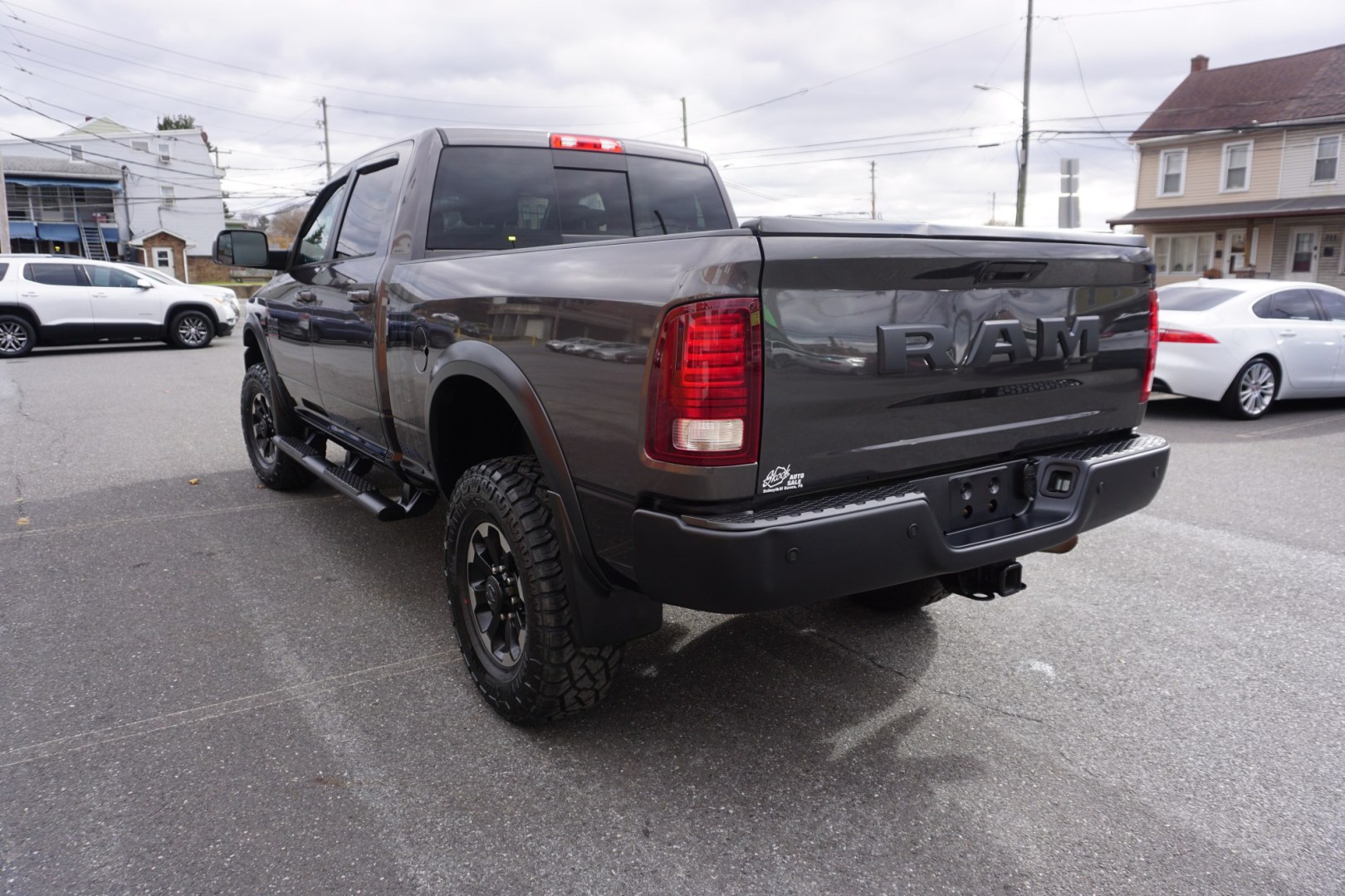 2018 Granite Crystal Metallic Clearcoat /Diesel Gray/Black RAM 2500 POWER WAGON (3C6TR5EJ2JG) with an HEMI 6.4L V-8 VVT variable valve control engine, located at 312 Centre Ave, Schuylkill Haven, PA, 17972, (570) 593-5278, 40.638130, -76.177383 - Photo#9