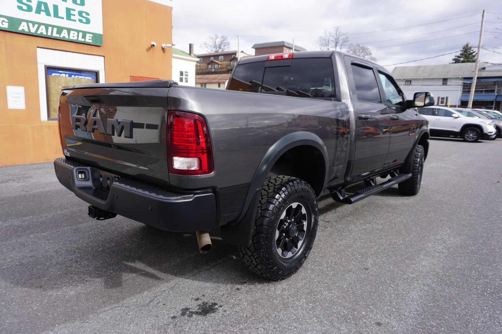 2018 Granite Crystal Metallic Clearcoat /Diesel Gray/Black RAM 2500 POWER WAGON (3C6TR5EJ2JG) with an HEMI 6.4L V-8 VVT variable valve control engine, located at 312 Centre Ave, Schuylkill Haven, PA, 17972, (570) 593-5278, 40.638130, -76.177383 - Photo#13