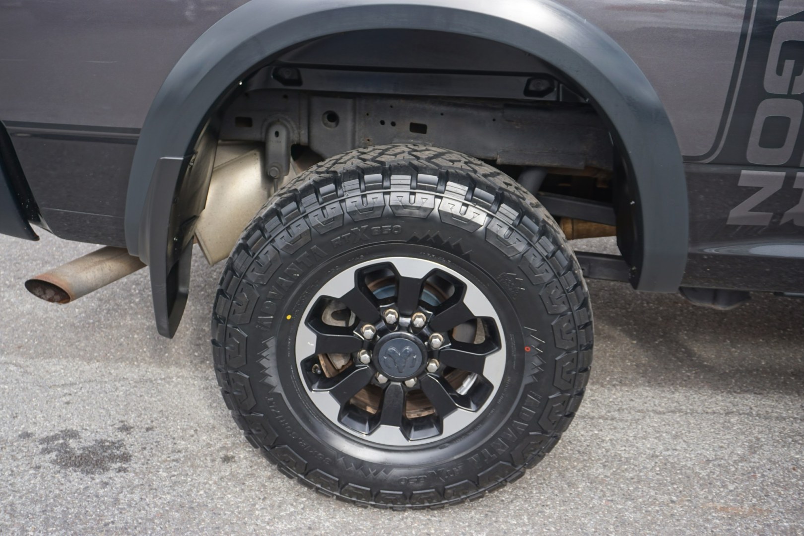 2018 Granite Crystal Metallic Clearcoat /Diesel Gray/Black RAM 2500 POWER WAGON (3C6TR5EJ2JG) with an HEMI 6.4L V-8 VVT variable valve control engine, located at 312 Centre Ave, Schuylkill Haven, PA, 17972, (570) 593-5278, 40.638130, -76.177383 - Photo#15