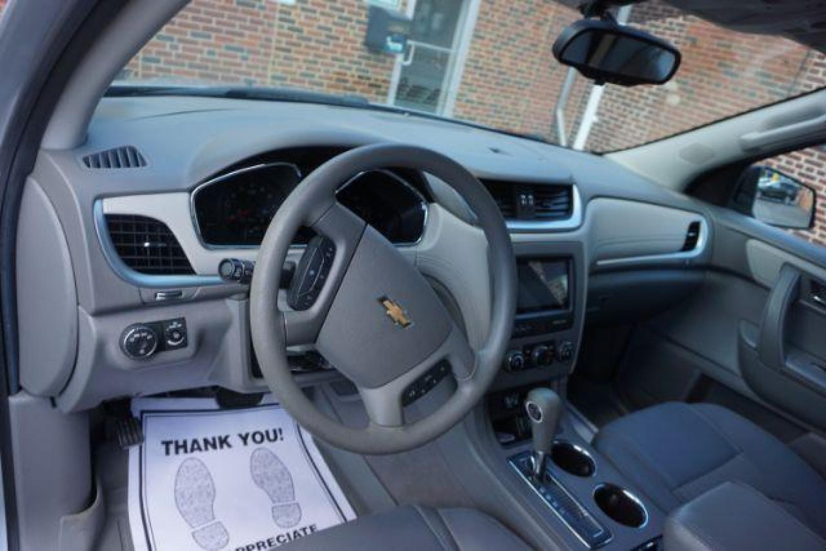 2016 Silver /Dark Titanium / Light Titanium, premium cloth Chevrolet Traverse LS AWD (1GNKVFKD4GJ) with an 3.6L V6 DOHC 24V engine, 6-Speed Automatic transmission, located at 312 Centre Ave, Schuylkill Haven, PA, 17972, (570) 593-5278, 40.638130, -76.177383 - Photo#21