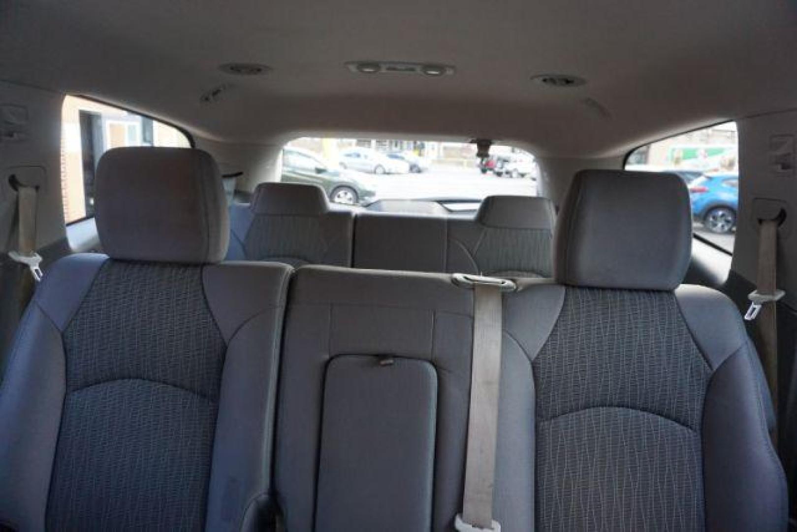 2016 Silver /Dark Titanium / Light Titanium, premium cloth Chevrolet Traverse LS AWD (1GNKVFKD4GJ) with an 3.6L V6 DOHC 24V engine, 6-Speed Automatic transmission, located at 312 Centre Ave, Schuylkill Haven, PA, 17972, (570) 593-5278, 40.638130, -76.177383 - Photo#33