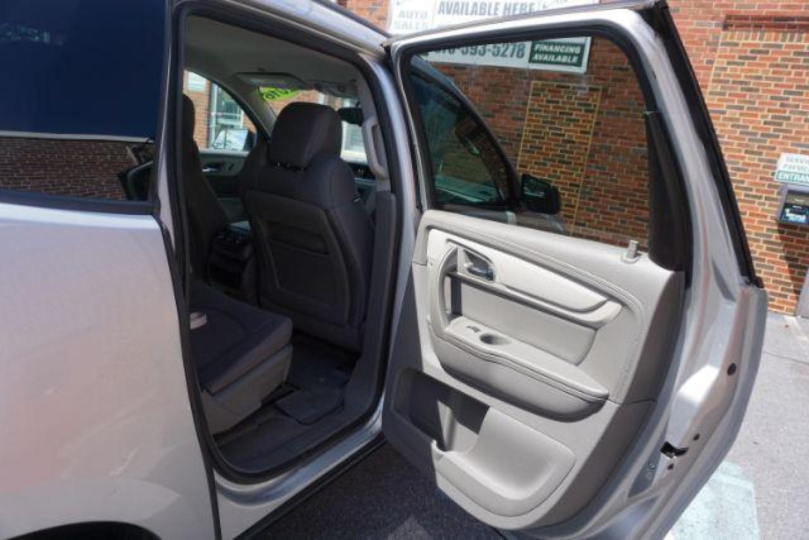 2016 Silver /Dark Titanium / Light Titanium, premium cloth Chevrolet Traverse LS AWD (1GNKVFKD4GJ) with an 3.6L V6 DOHC 24V engine, 6-Speed Automatic transmission, located at 312 Centre Ave, Schuylkill Haven, PA, 17972, (570) 593-5278, 40.638130, -76.177383 - Photo#38