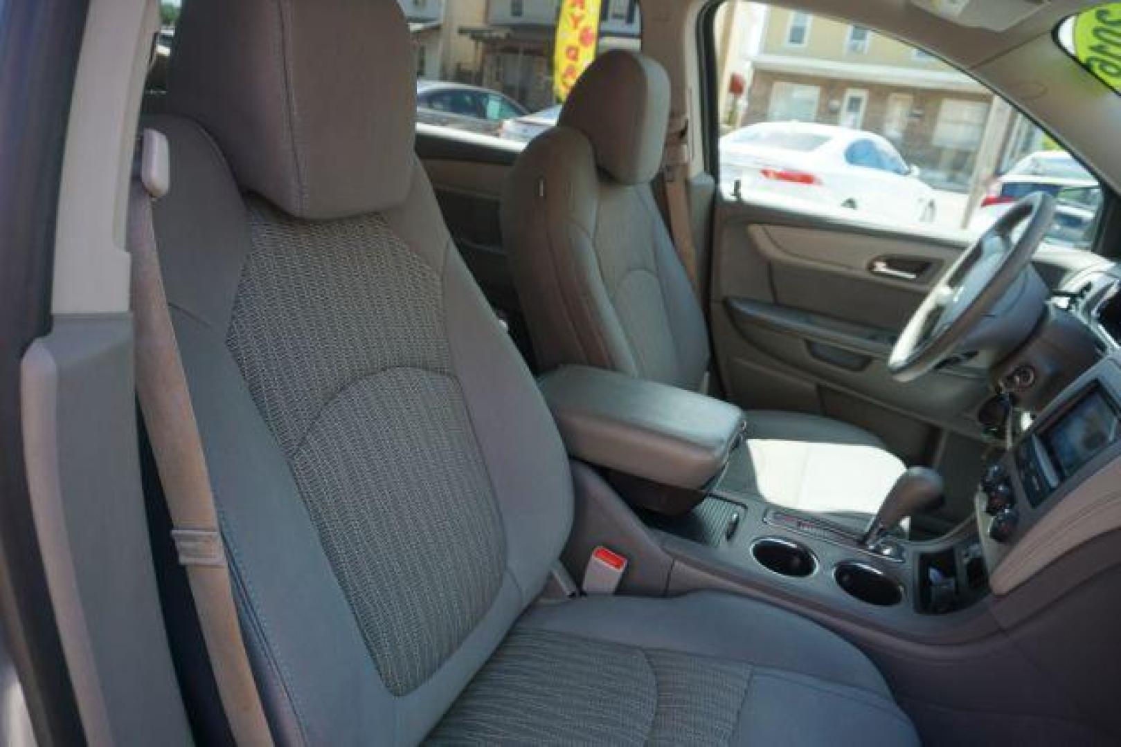 2016 Silver /Dark Titanium / Light Titanium, premium cloth Chevrolet Traverse LS AWD (1GNKVFKD4GJ) with an 3.6L V6 DOHC 24V engine, 6-Speed Automatic transmission, located at 312 Centre Ave, Schuylkill Haven, PA, 17972, (570) 593-5278, 40.638130, -76.177383 - Photo#40